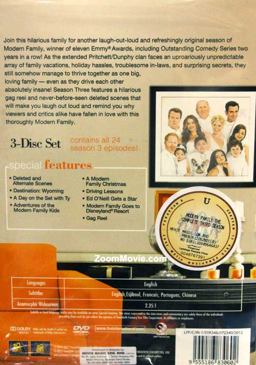 Modern Family (Season 3) image 2